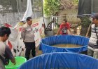 Bhabinkamtibmas-Tinjau-Lokasi-Ketahanan-Pangan,-Dukung-Budidaya-Ikan-Lele-di-Sawotratap