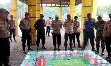 Polres-Sumenep-Terjunkan-223-Personel-Pengamanan-Laga-Liga-3-Kapal-Api-PSSI-Jatim