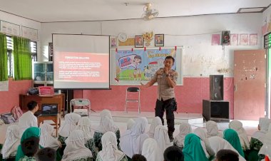 Polsek-Tulangan-Edukasi-Tertib-Berlalu-Lintas-dan-Cegah-Bullying