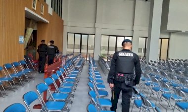 Polisi-Amankan-Ibadah-Paskah-di-Gereja-Katedral-Jakarta