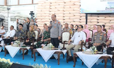 Perkuat-Ketahanan-Pangan-Presiden-RI-Resmikan-Gudang-Jagung-Milik-Polda-Jatim