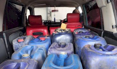 Polda-Jatim-Ungkap-Kasus-Dugaan-Penyalahgunaan-BBM-Bersubsidi-di-Lumajang