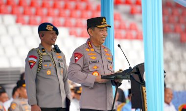 Pimpin-Apel-Ojol-Buruh-di-Sumsel,-Kapolri-Tekankan-Jaga-Persatuan-hingga-Stabilitas-Nasional