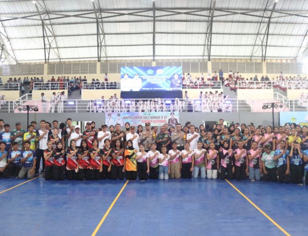 Kapolresta Sidoarjo Buka Pertandingan Bola Volly Indoor dan Volly Pantai U-17 Bhayangkara Cup Tingkat Nasional