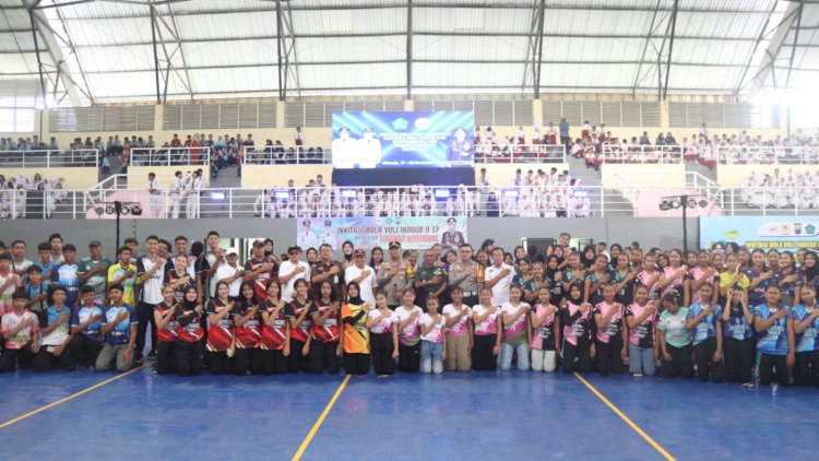 Kapolresta-Sidoarjo-Buka-Pertandingan-Bola-Volly-Indoor-dan-Volly-Pantai-U-17-Bhayangkara-Cup-Tingkat-Nasional